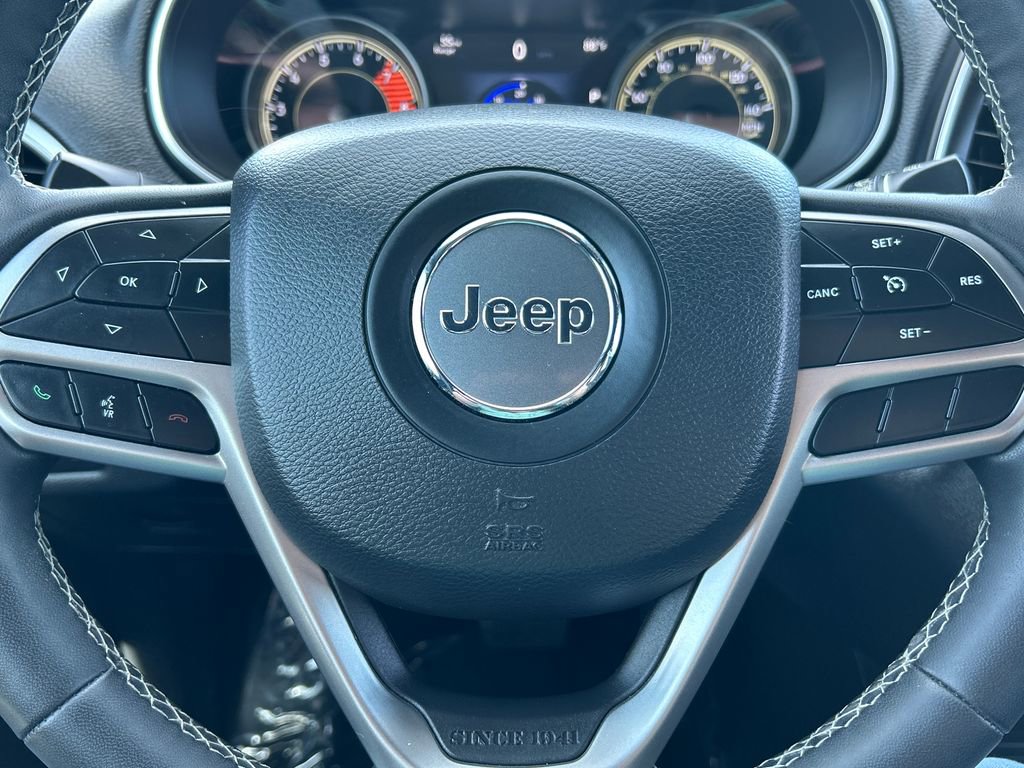 Used 2021 Jeep Cherokee Latitude Lux 80th Anniv w/ Quick Order Package 26U 80TH image 10