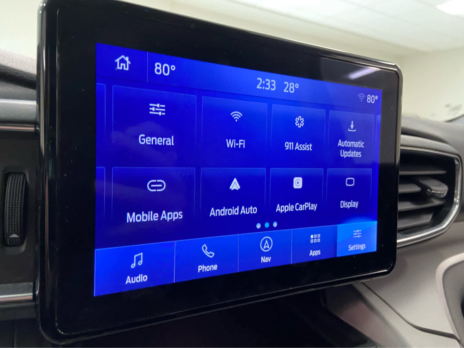 Used 2023 Ford Explorer XLT w/ Equipment Group 202A image 34