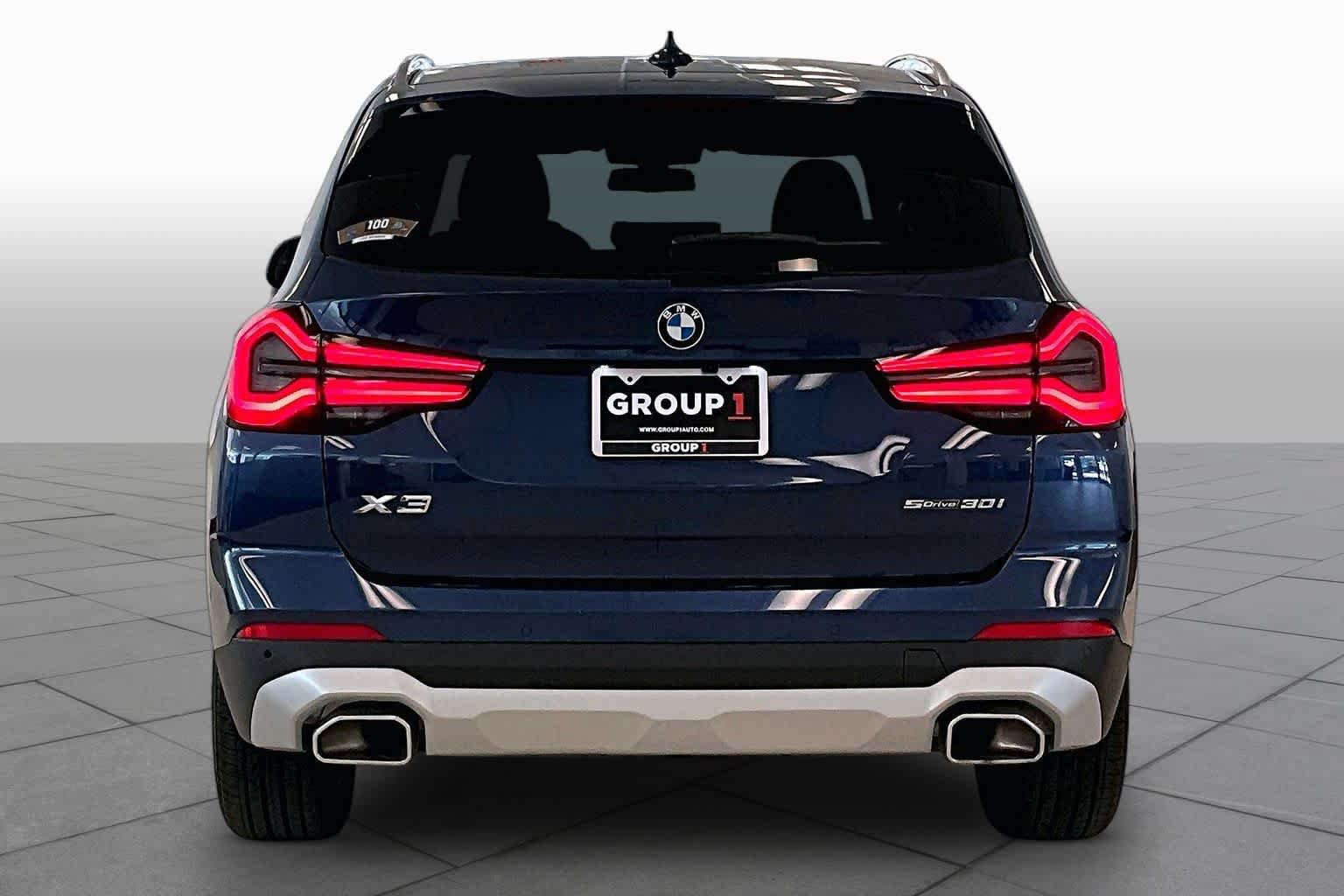 Used 2024 BMW X3 sDrive30i w/ Convenience Package w/ZPA RWD image 4