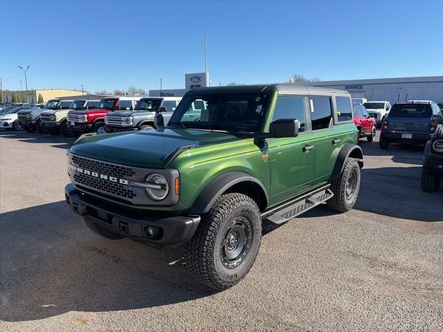 New 2025 Ford Bronco Badlands w/ Sasquatch Package image 2