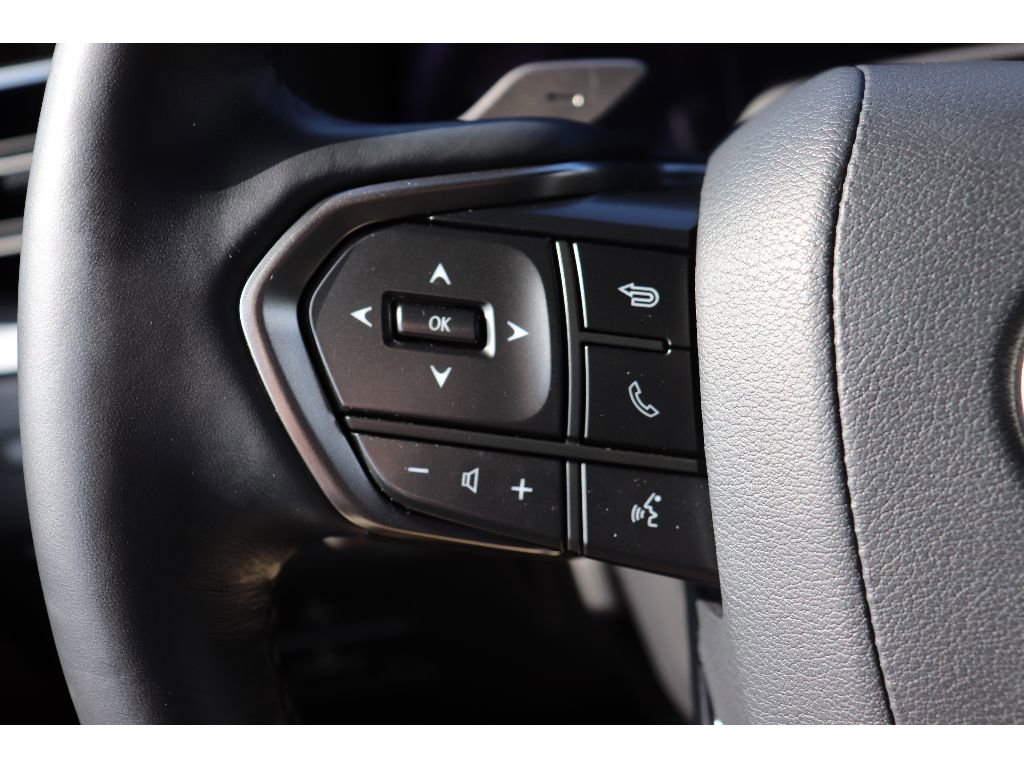 Used 2024 Lexus GX 550 AWD/4WD image 12