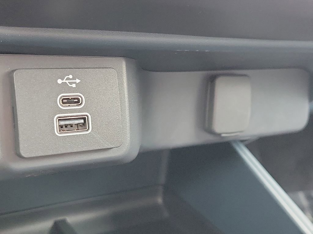 New 2026 Ford Maverick XL image 27