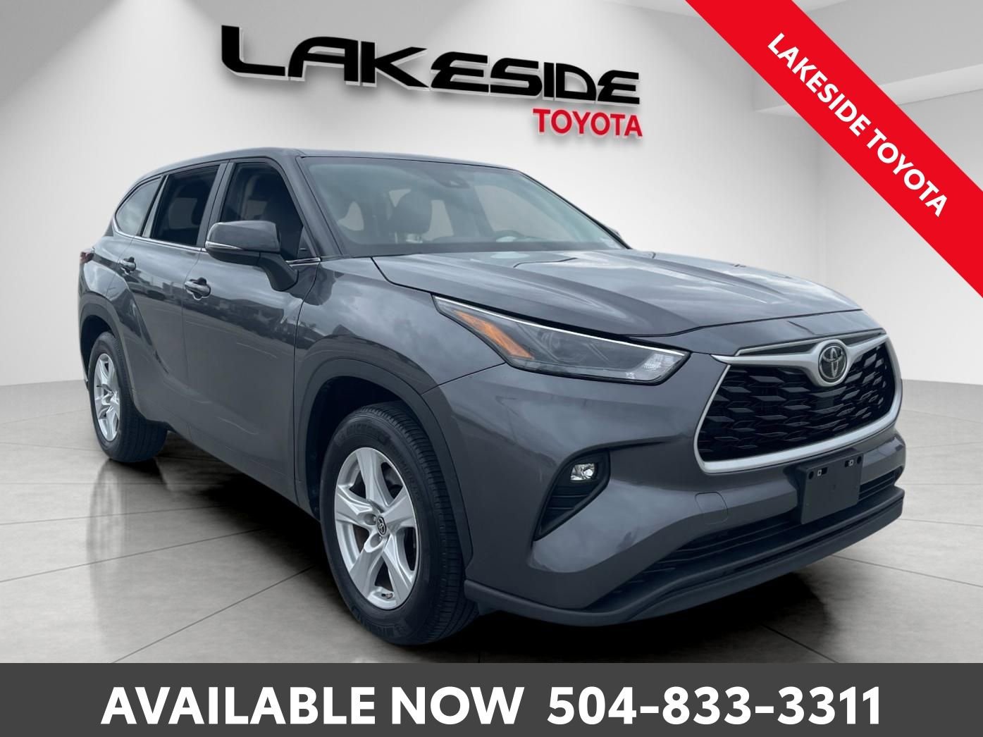 Used 2025 Toyota Highlander LE image 8