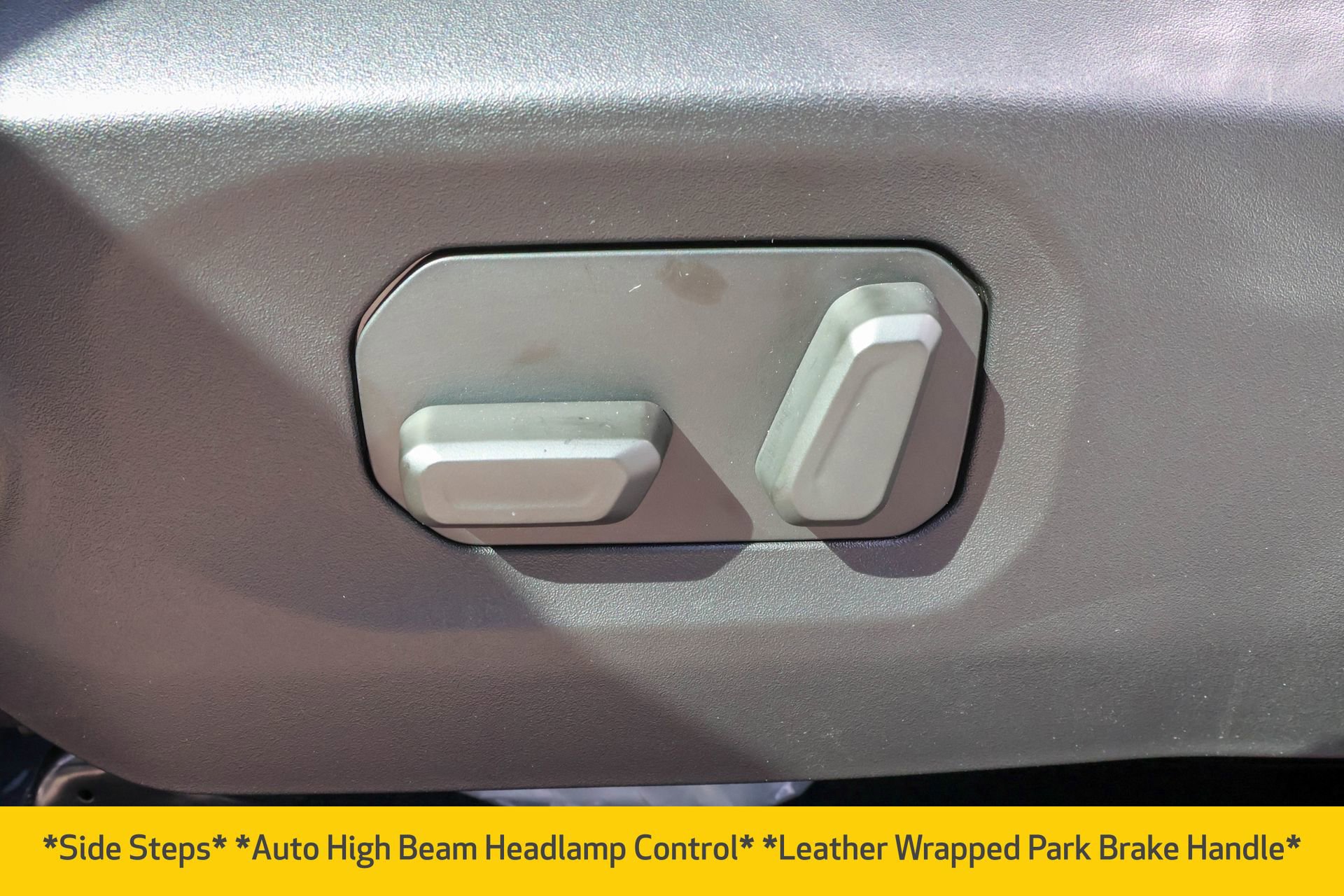 New 2026 Jeep Wrangler Sahara image 7