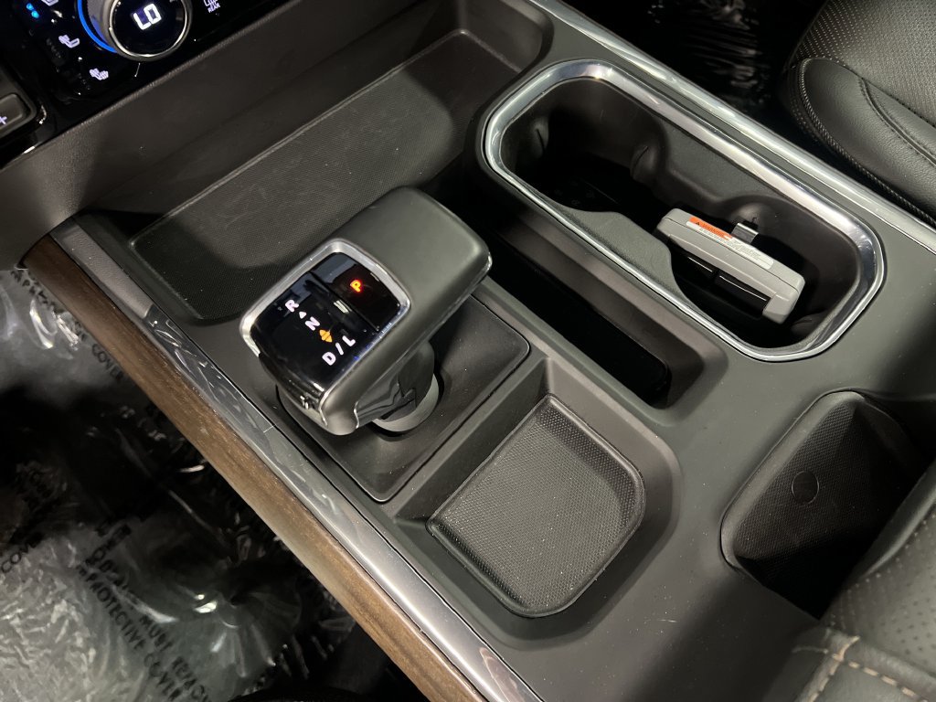 Certified 2024 Chevrolet Silverado 1500 High Country w/ Technology Package AWD/4WD image 25