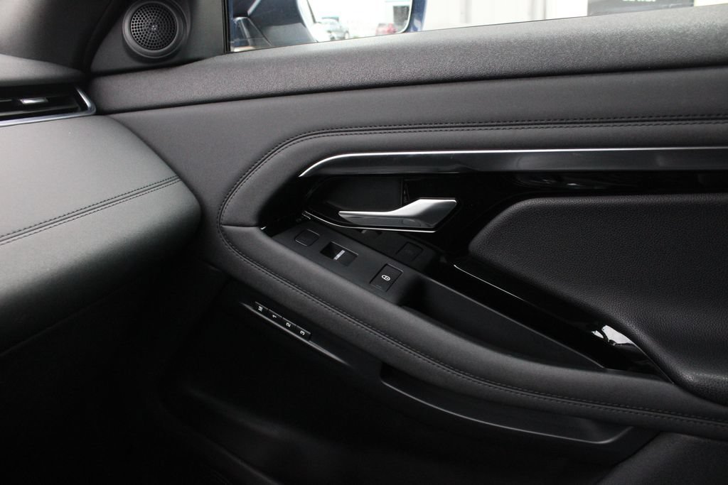 Used 2020 Land Rover Range Rover Evoque SE AWD/4WD image 20
