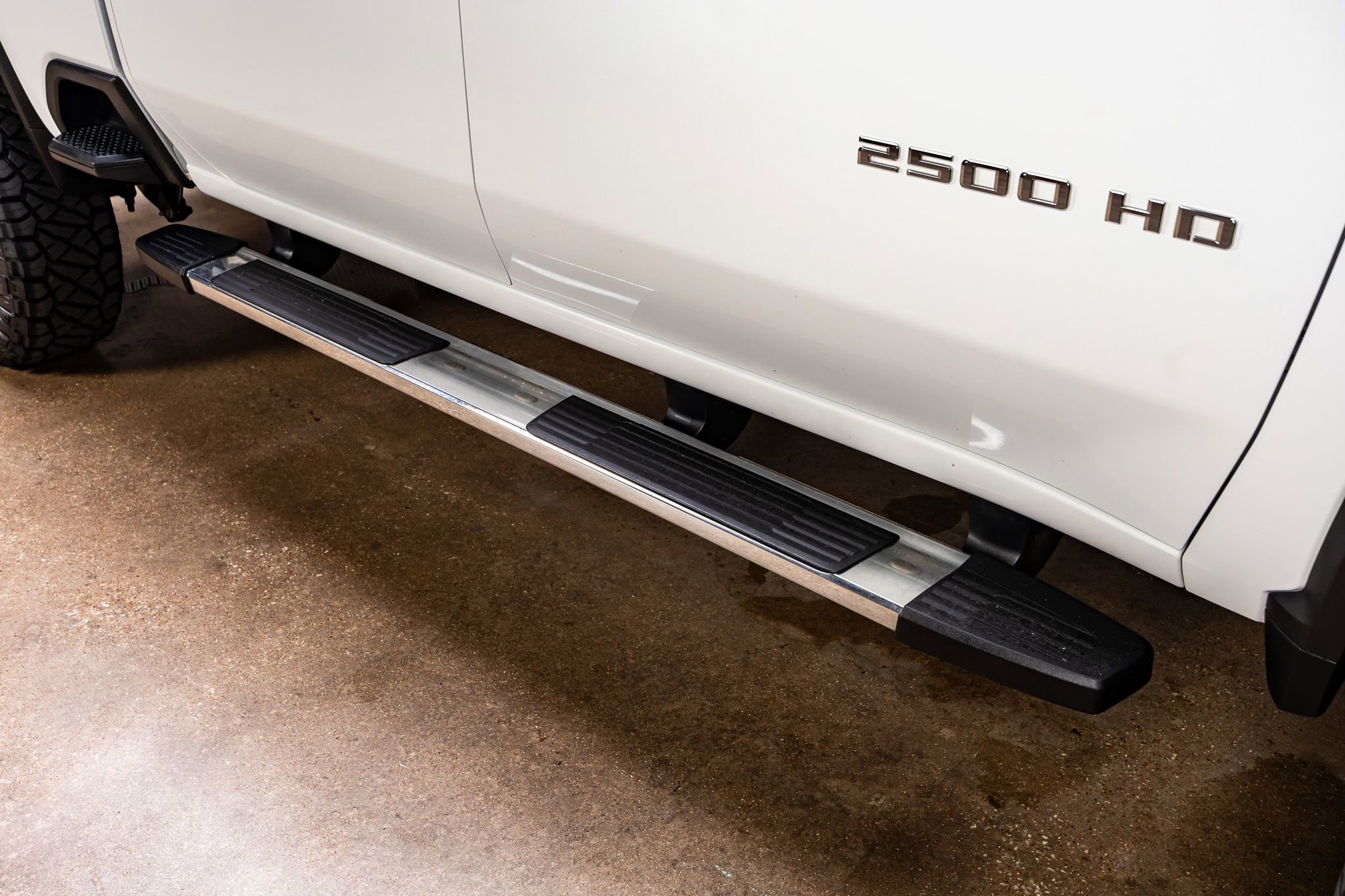 Used 2022 Chevrolet Silverado 2500 LTZ w/ LTZ Plus Package image 13