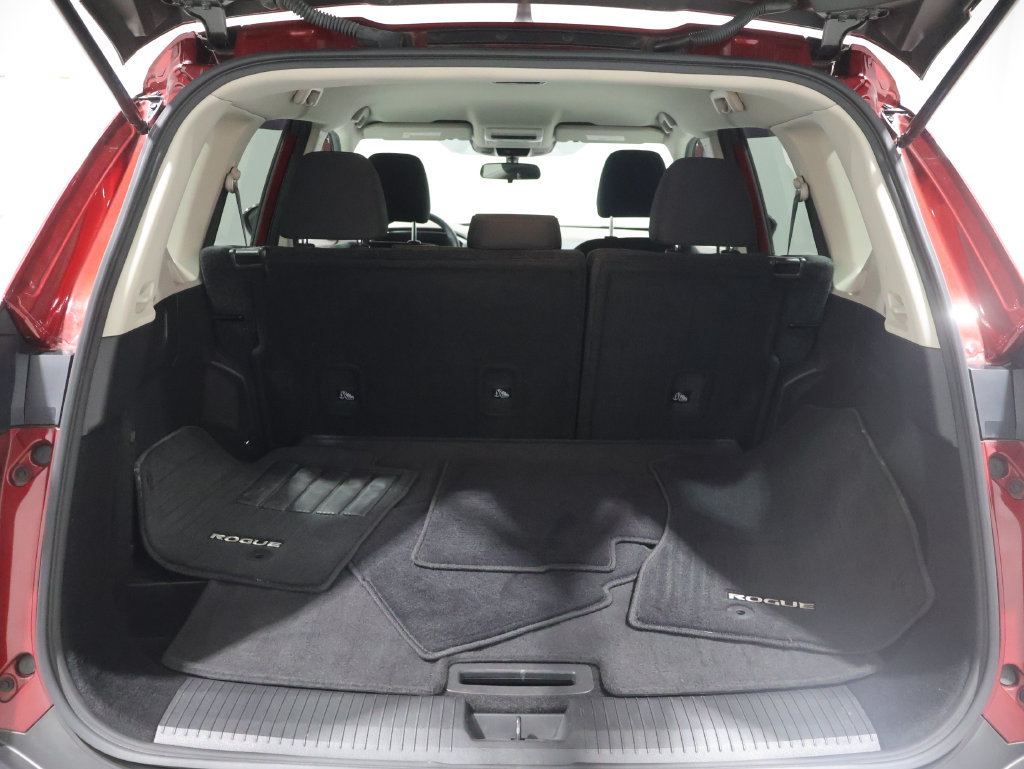 Used 2023 Nissan Rogue S AWD/4WD image 4