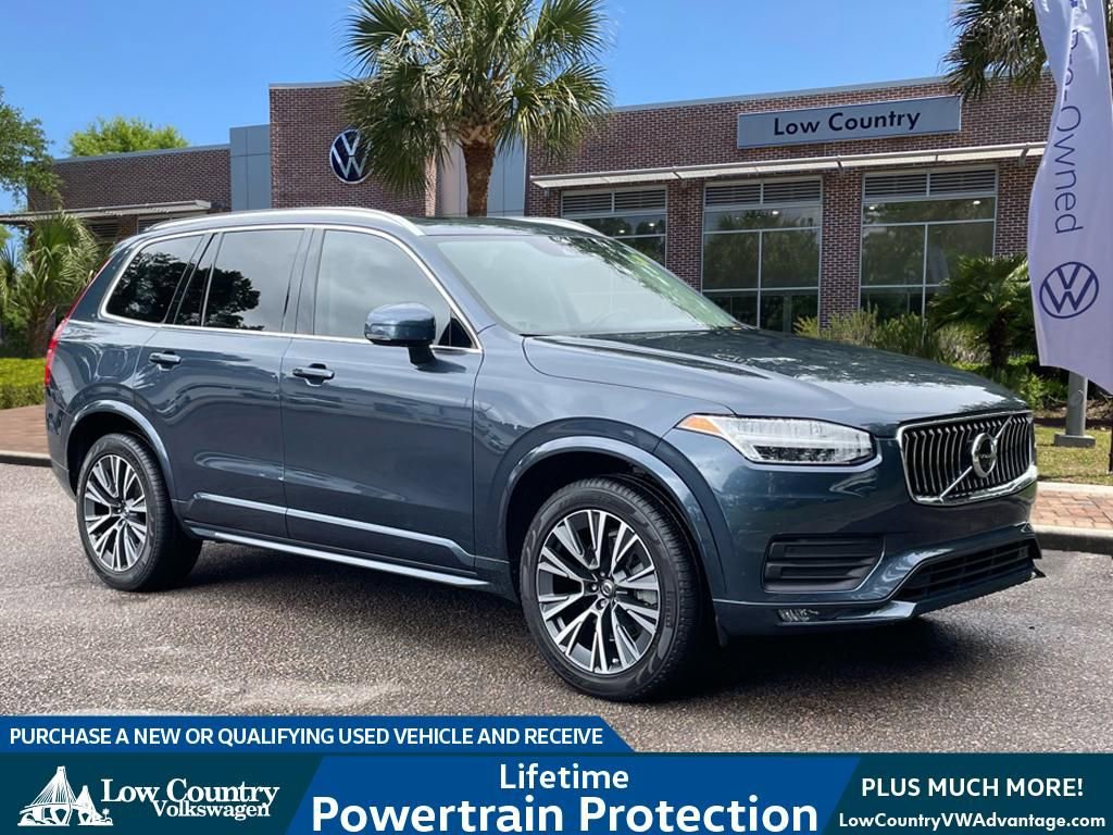 Used 2022 Volvo XC90 T6 Momentum w/ Advanced Package image 1