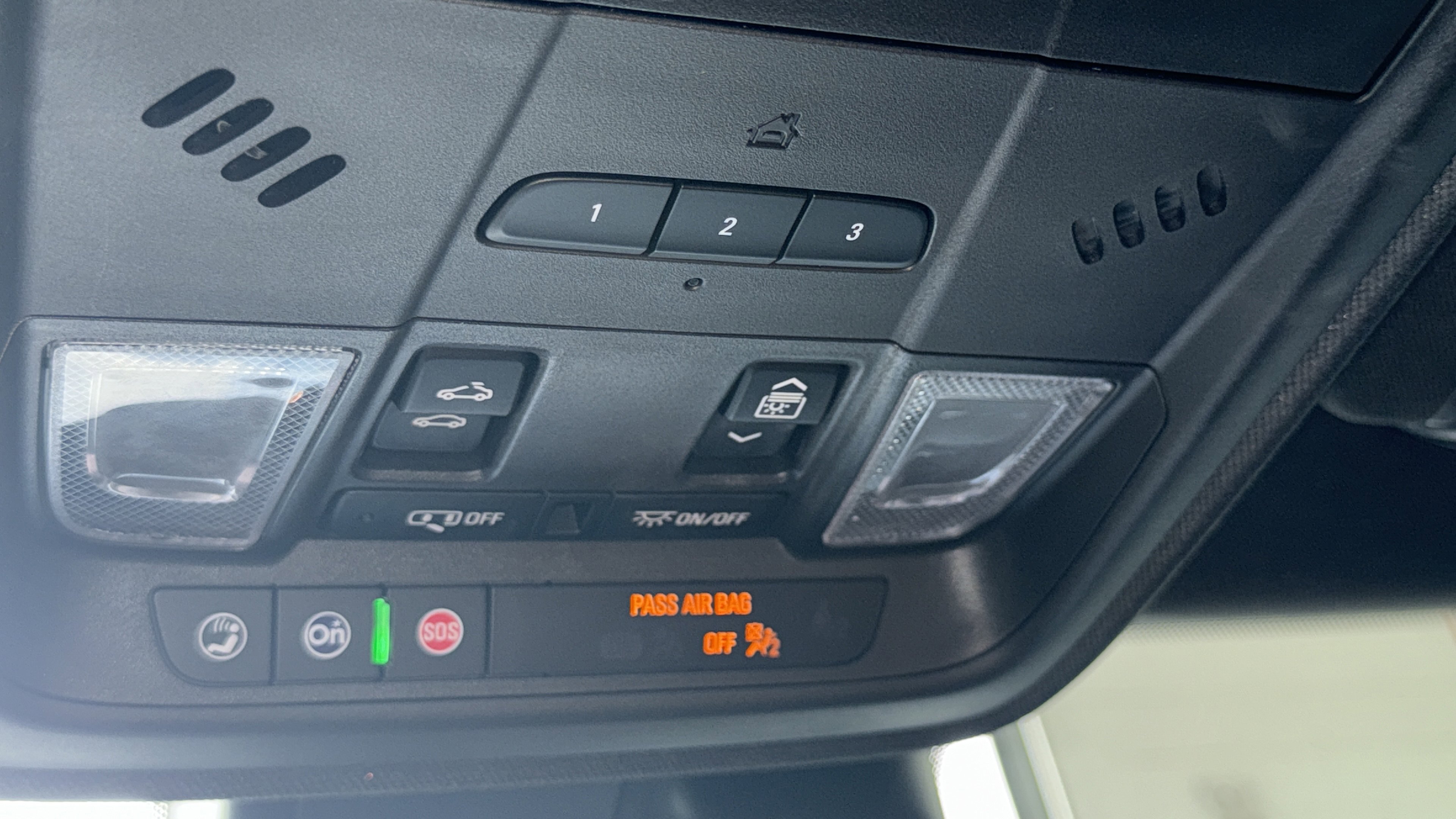 Used 2020 Cadillac XT4 Premium Luxury FWD image 47