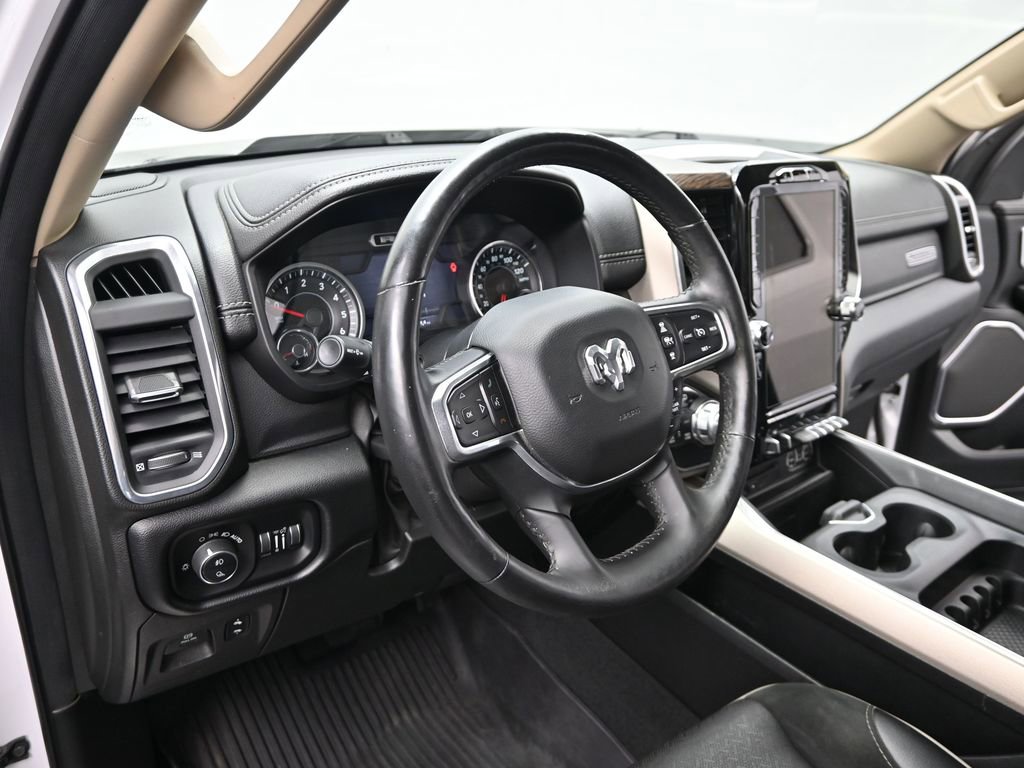 Used 2019 RAM 1500 Laramie image 14