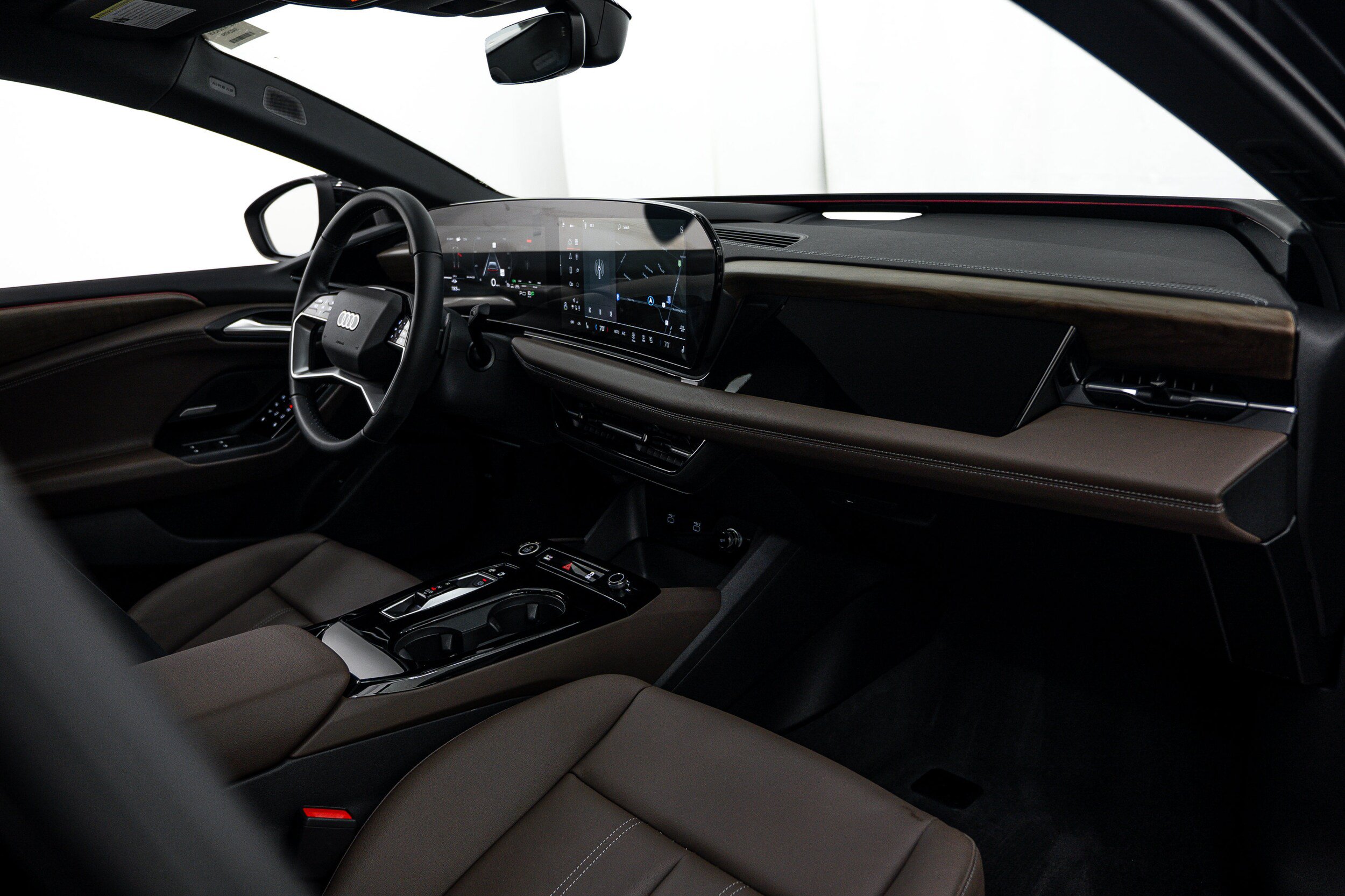 Certified 2025 Audi A6 e-tron Premium Plus w/ Premium Plus AWD/4WD image 8