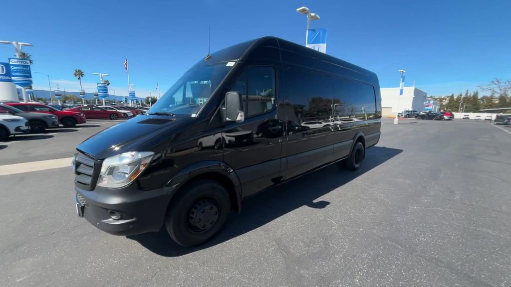 Used 2017 Mercedes-Benz Sprinter 3500 image 4