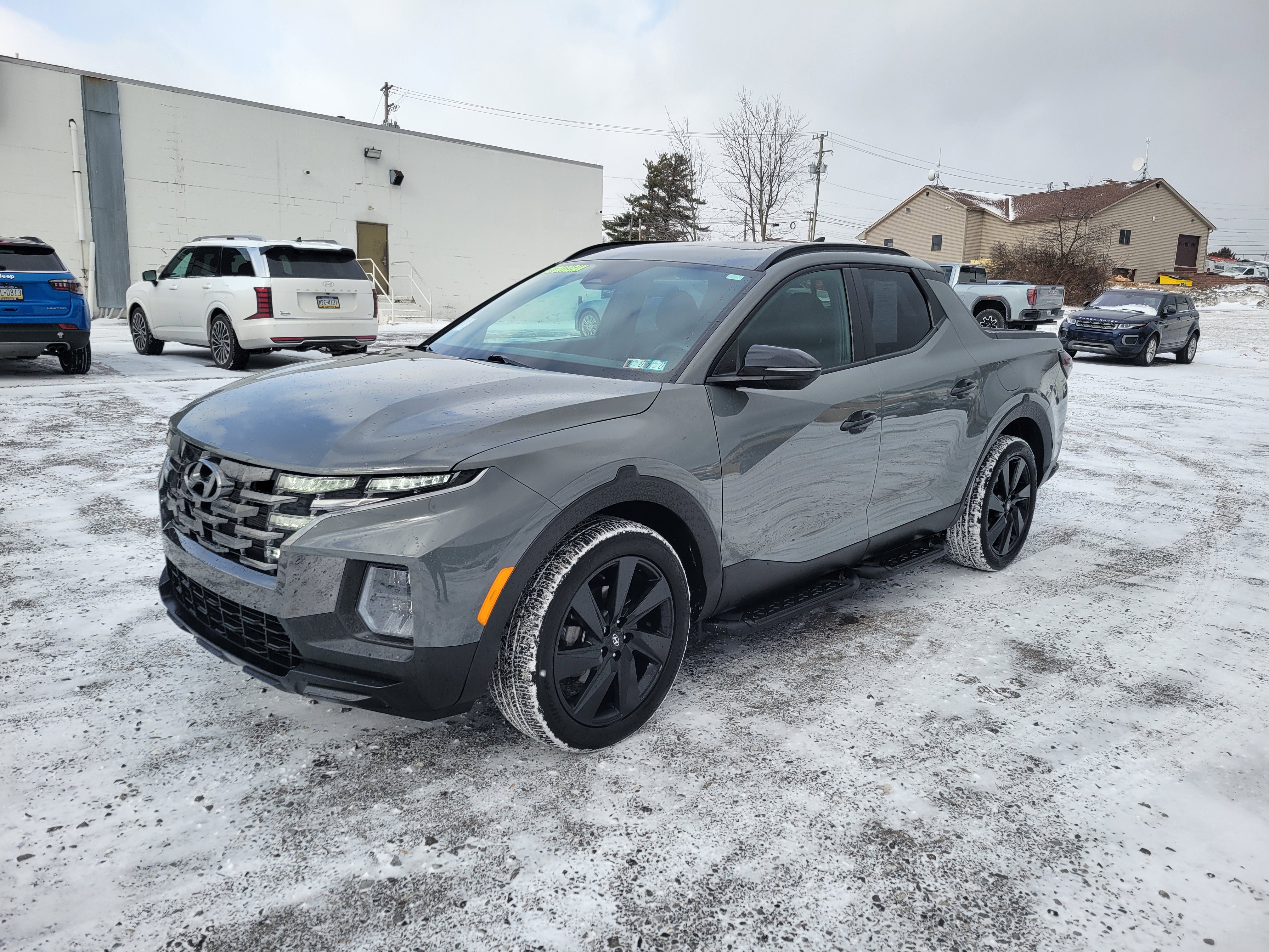 Used 2024 Hyundai Santa Cruz Night image 1