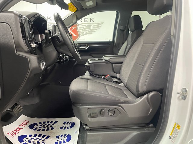 Used 2024 GMC Sierra 1500 SLE w/ Preferred Package image 11