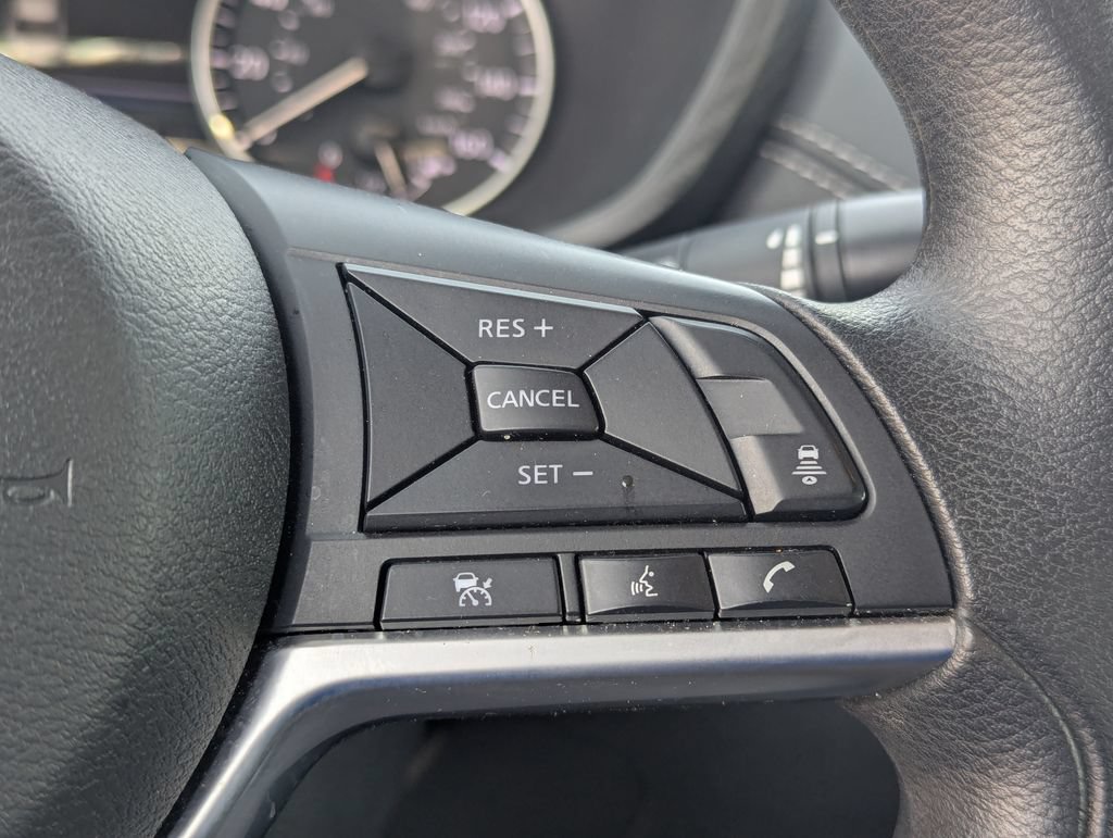 Used 2024 Nissan Sentra SV FWD image 20