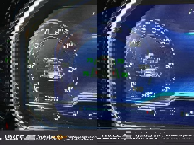 Used 2024 Chevrolet Silverado 2500 LT w/ Convenience Package AWD/4WD image 17