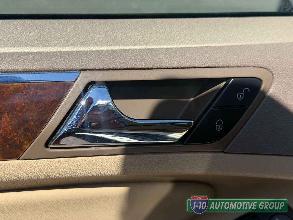 Used 2012 Mercedes-Benz GL 450 4MATIC image 23