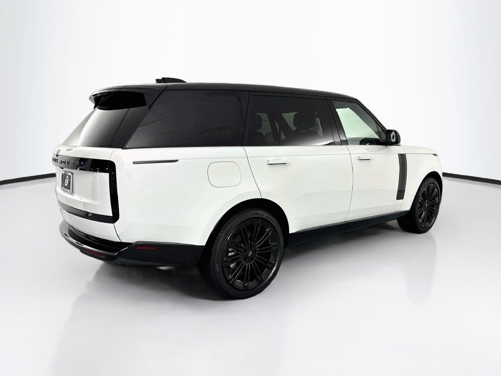 New 2027 Land Rover Range Rover Long Wheelbase SE AWD/4WD image 5
