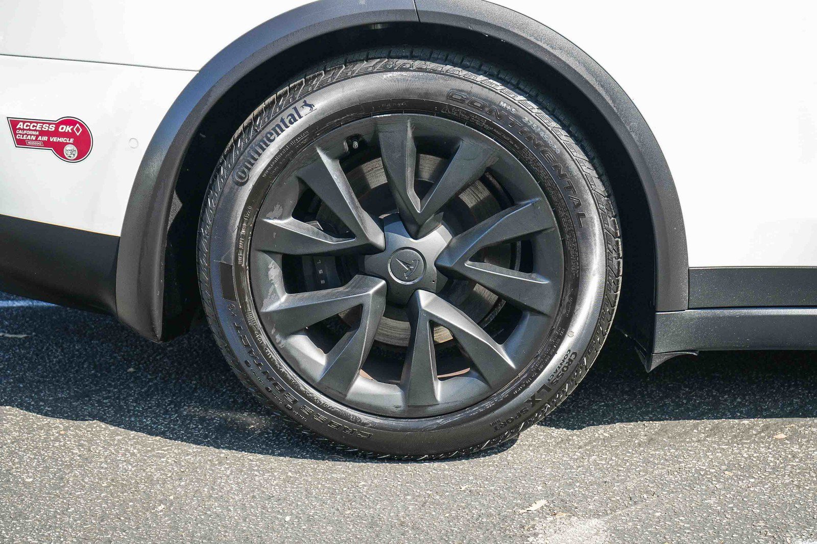 Used 2023 Tesla Model X AWD/4WD image 11