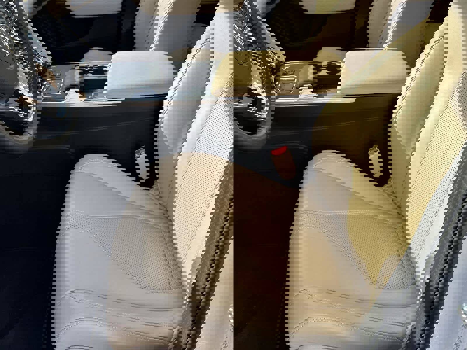 Certified 2025 Acura TLX w/ Technology Package image 11