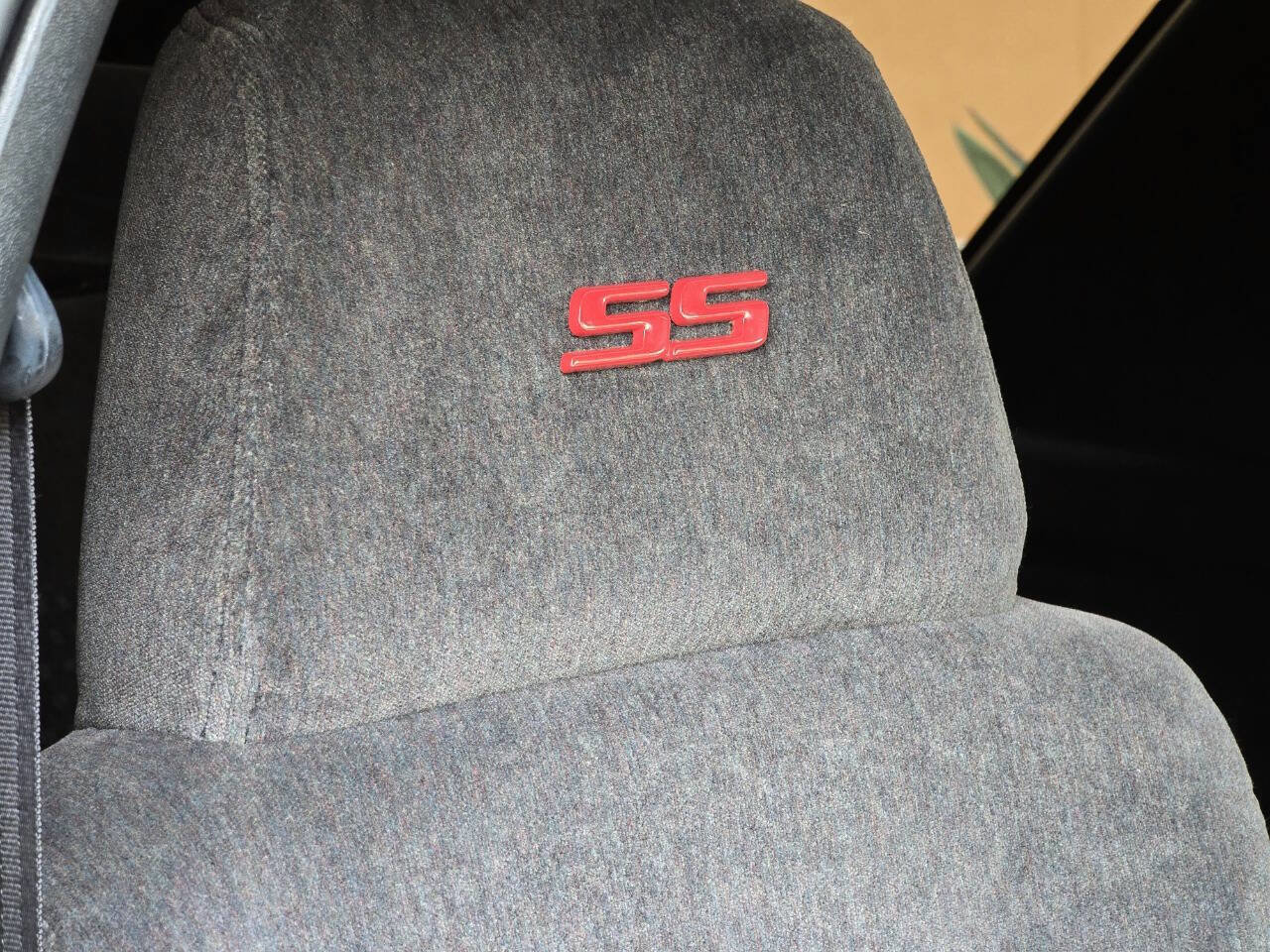 Used 2001 Chevrolet Blazer Xtreme w/ Preferred Equipment Group image 20