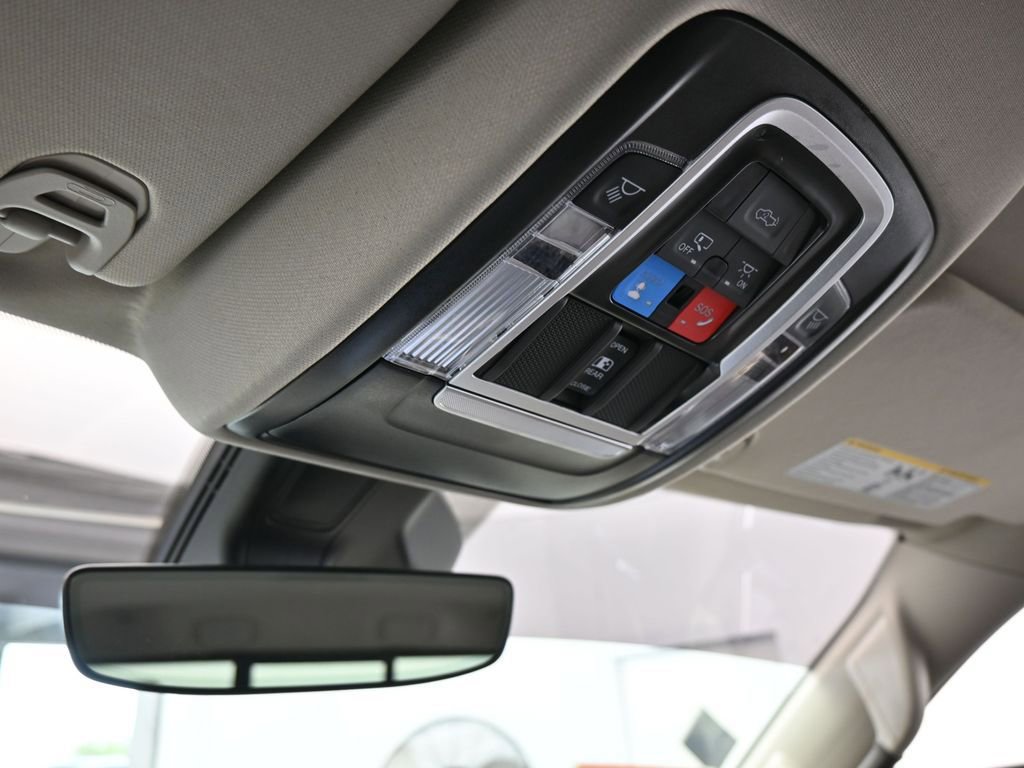 Used 2025 RAM 1500 Limited image 22