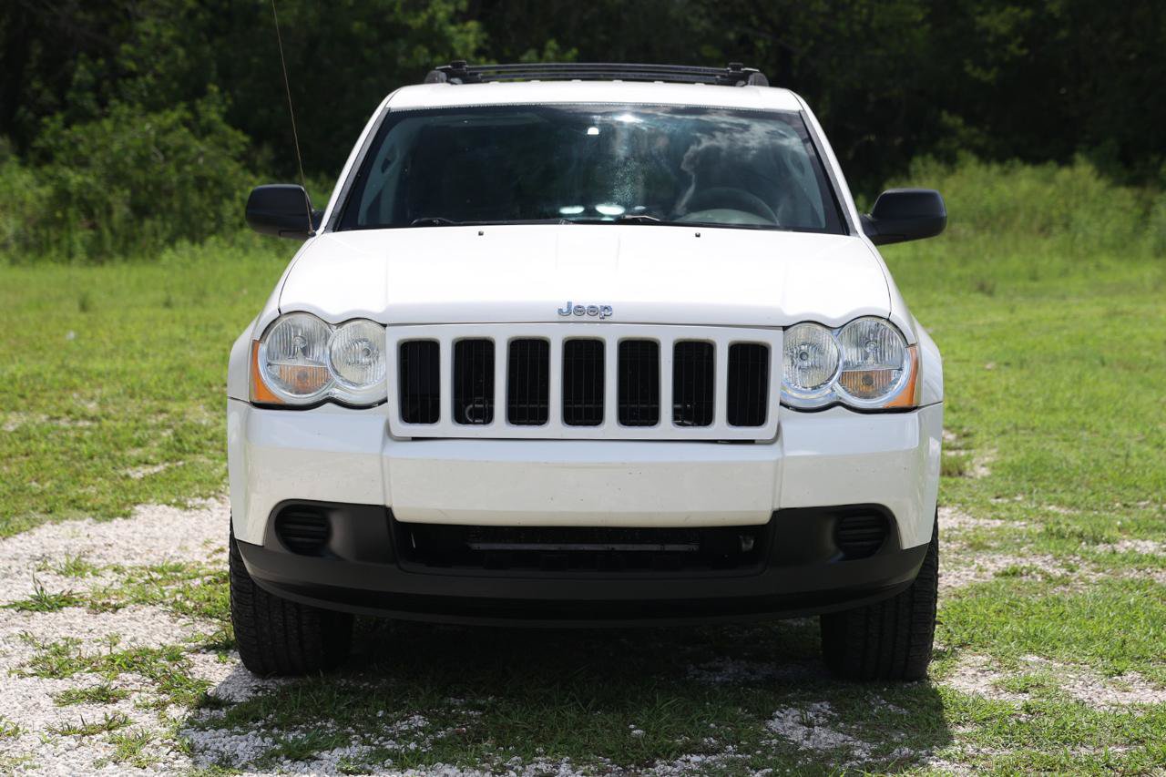 Used 2009 Jeep Grand Cherokee Laredo RWD image 17