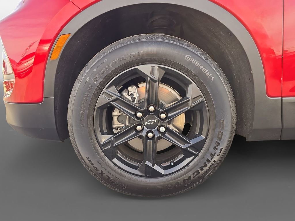 Used 2025 Chevrolet Blazer LT w/ Midnight/Sport Edition image 16
