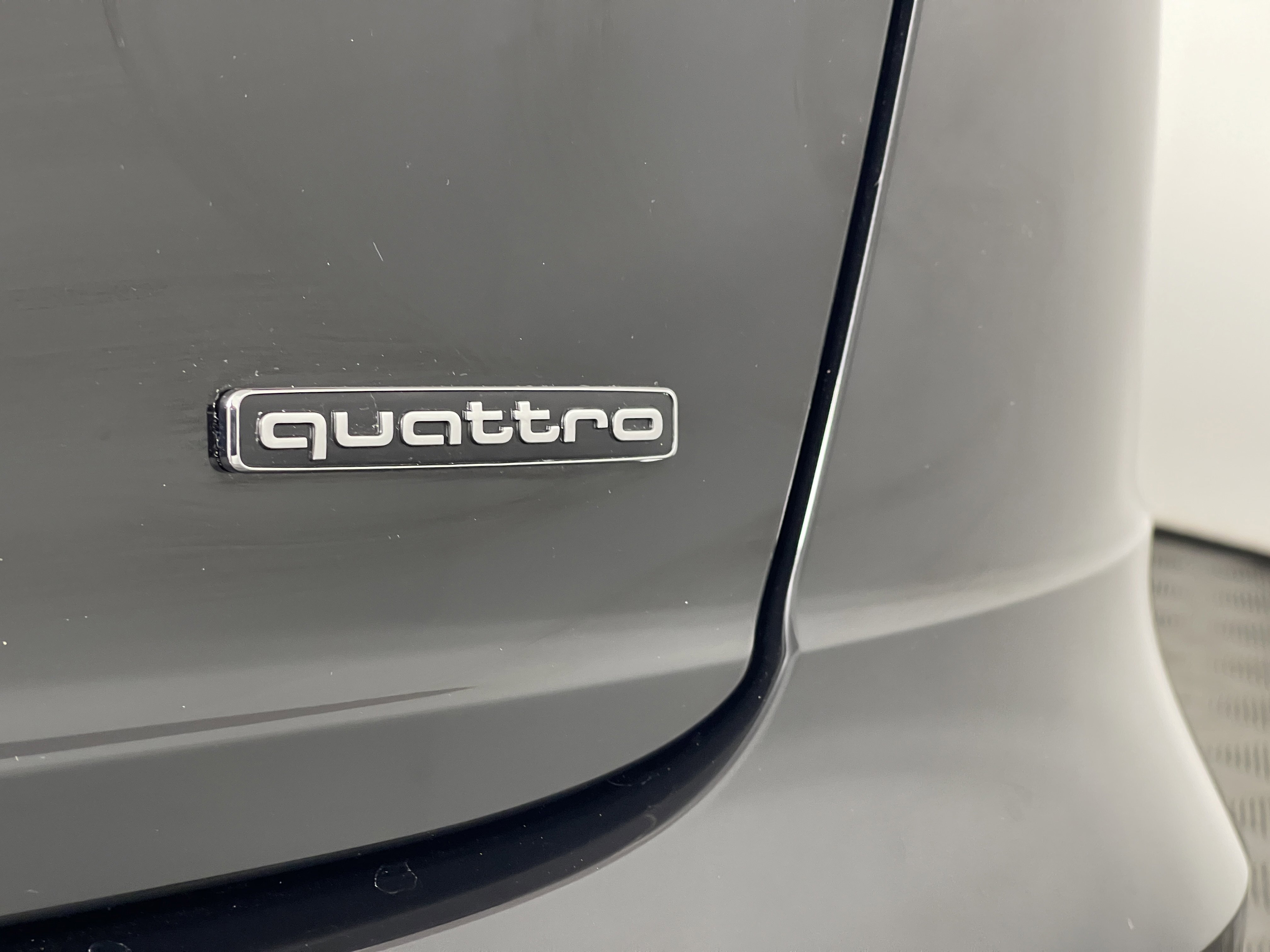 New 2025 Audi Q8 Premium Plus image 16