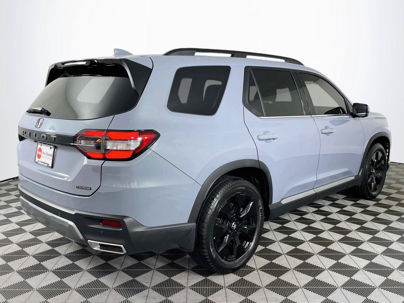 Used 2026 Honda Pilot image 11