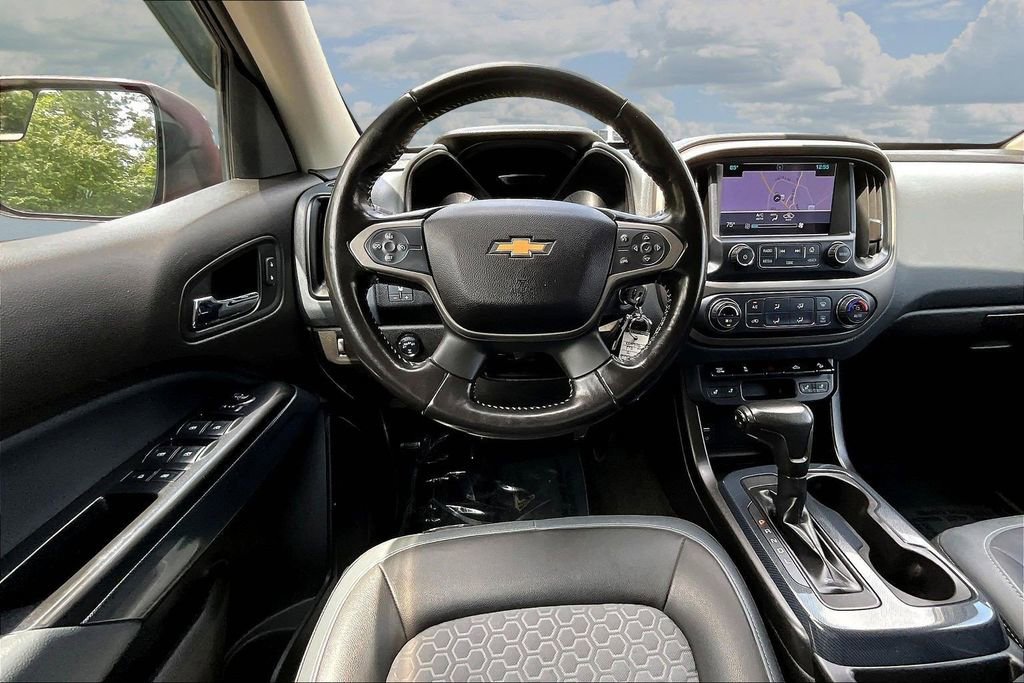 Used 2017 Chevrolet Colorado Z71 AWD/4WD image 11