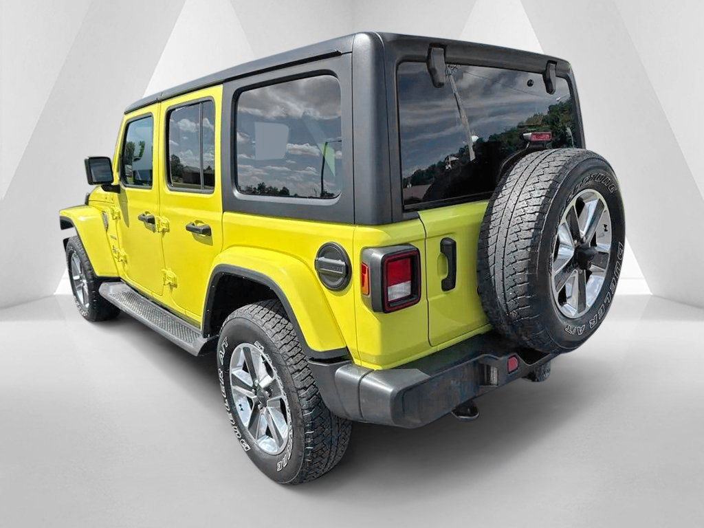 Used 2023 Jeep Wrangler Unlimited Sahara w/ Cold Weather Group AWD/4WD image 5