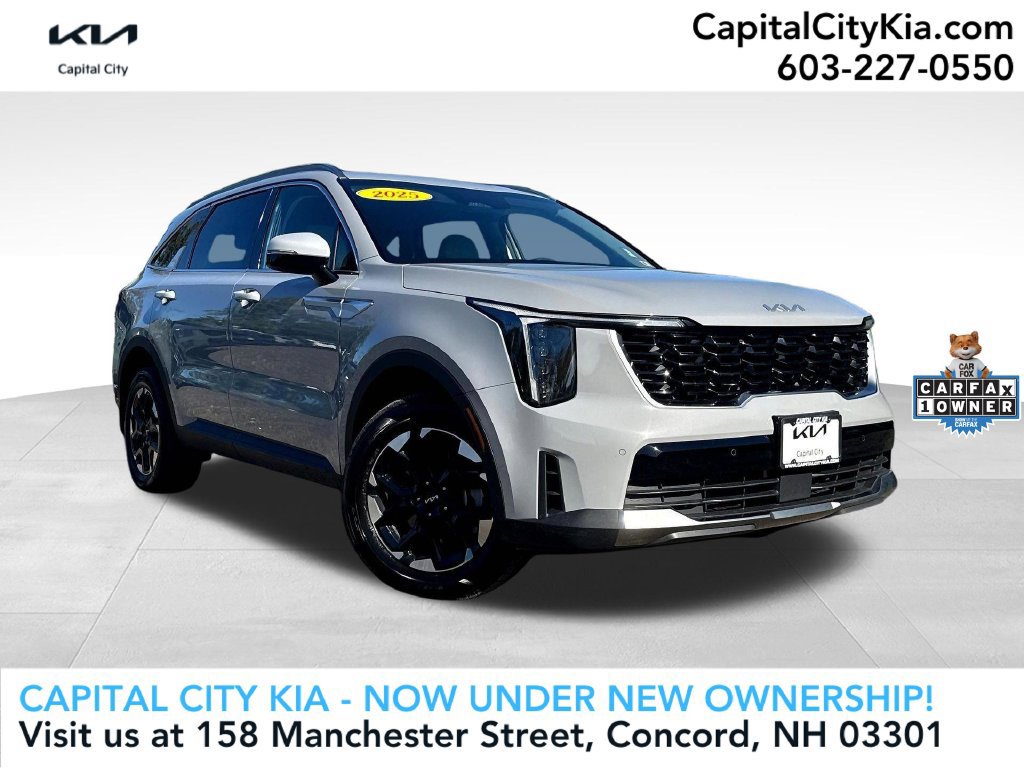 Used 2025 Kia Sorento S AWD/4WD image 1
