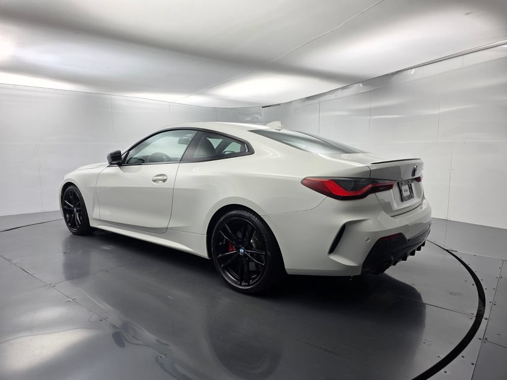 Used 2023 BMW 430i Coupe w/ M Sport Package RWD image 6