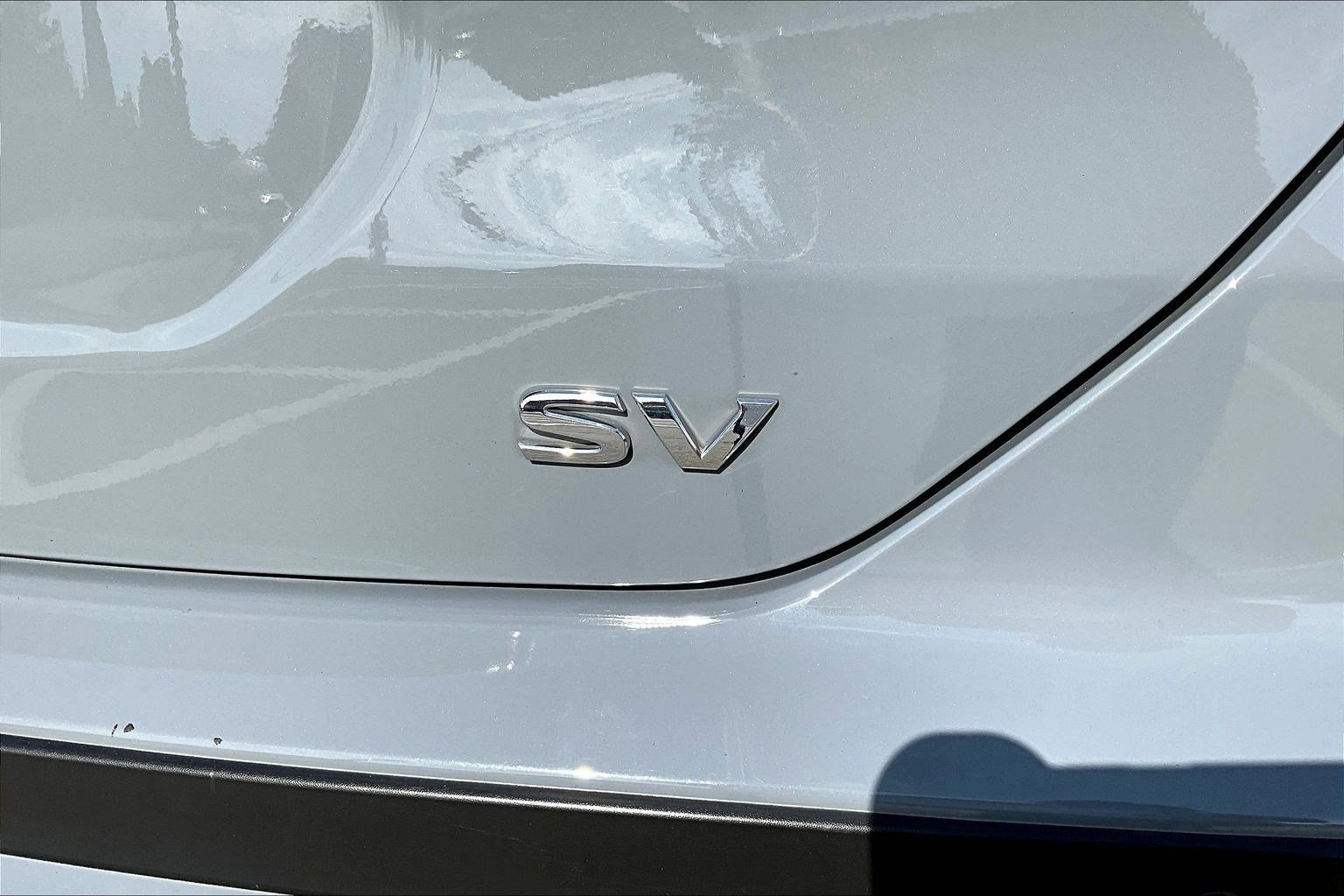 Certified 2022 Nissan Kicks SV w/ Interior Electronics Package FWD image 24