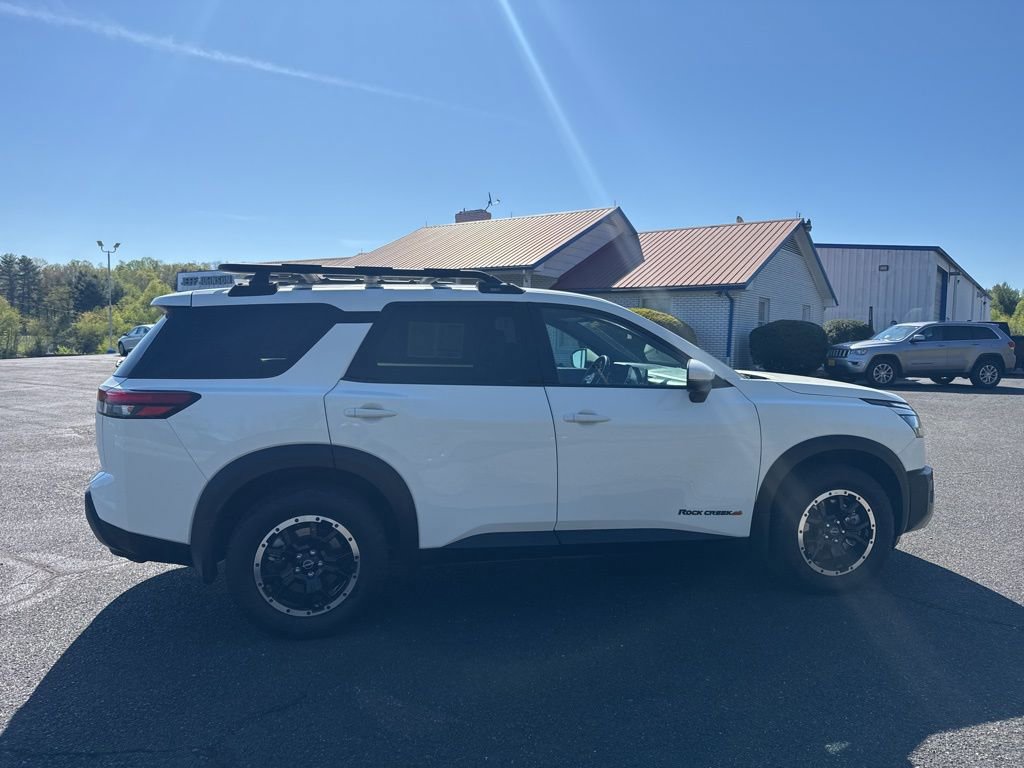 Used 2023 Nissan Pathfinder Rock Creek image 8