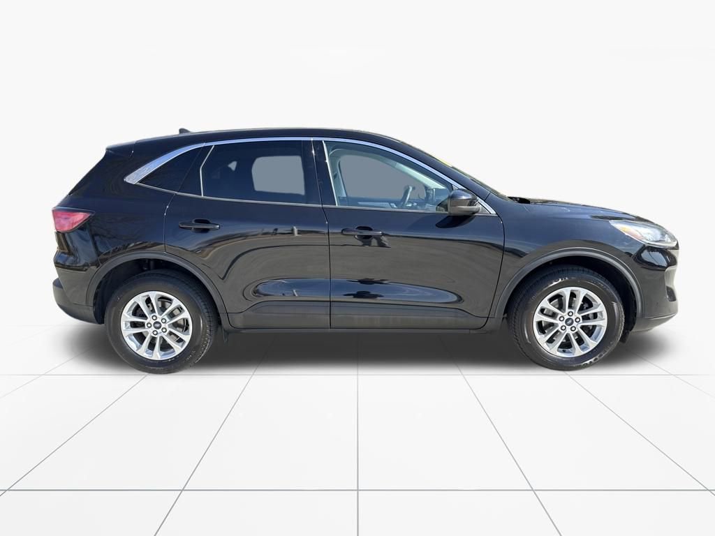 Used 2021 Ford Escape SE image 10