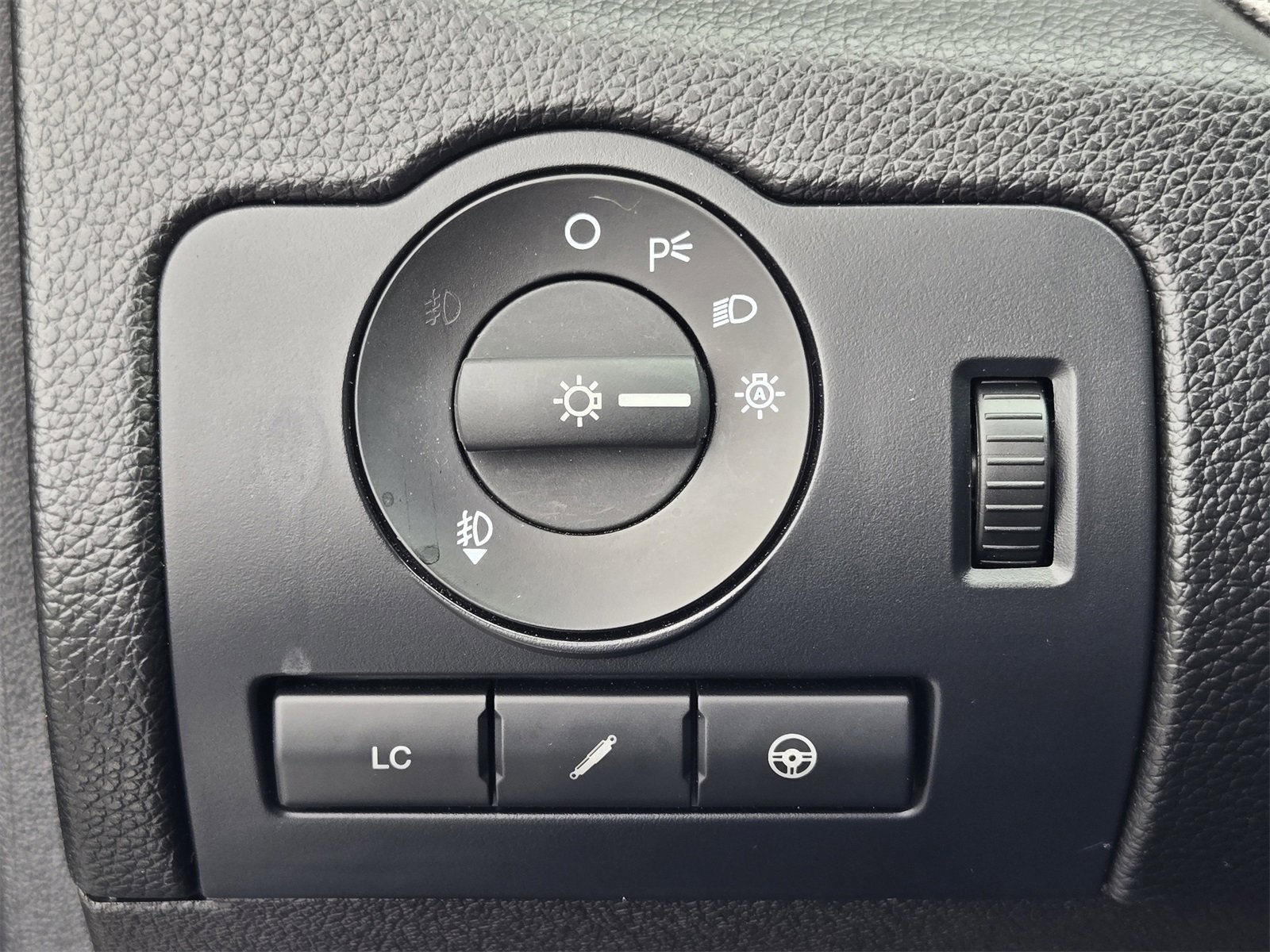 Used 2014 Ford Mustang Shelby GT500 w/ Equipment Group 821A image 19