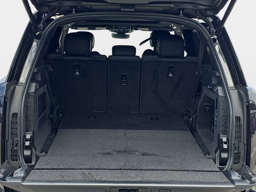 New 2026 Land Rover Range Rover Long Wheelbase SE AWD/4WD image 12