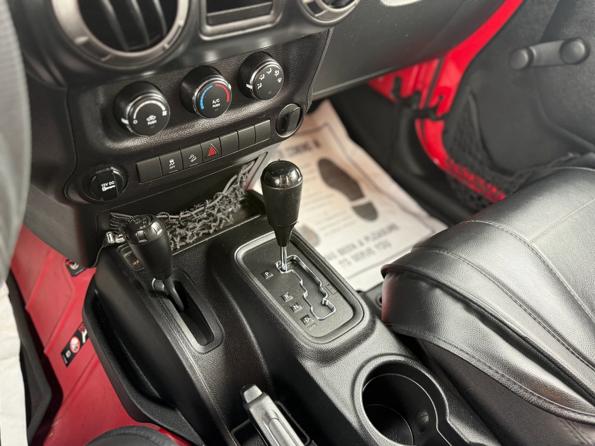 Used 2016 Jeep Wrangler Unlimited Sport image 18