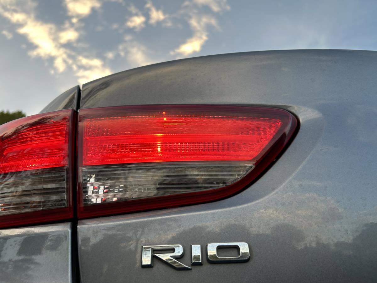 Used 2020 Kia Rio S FWD image 10