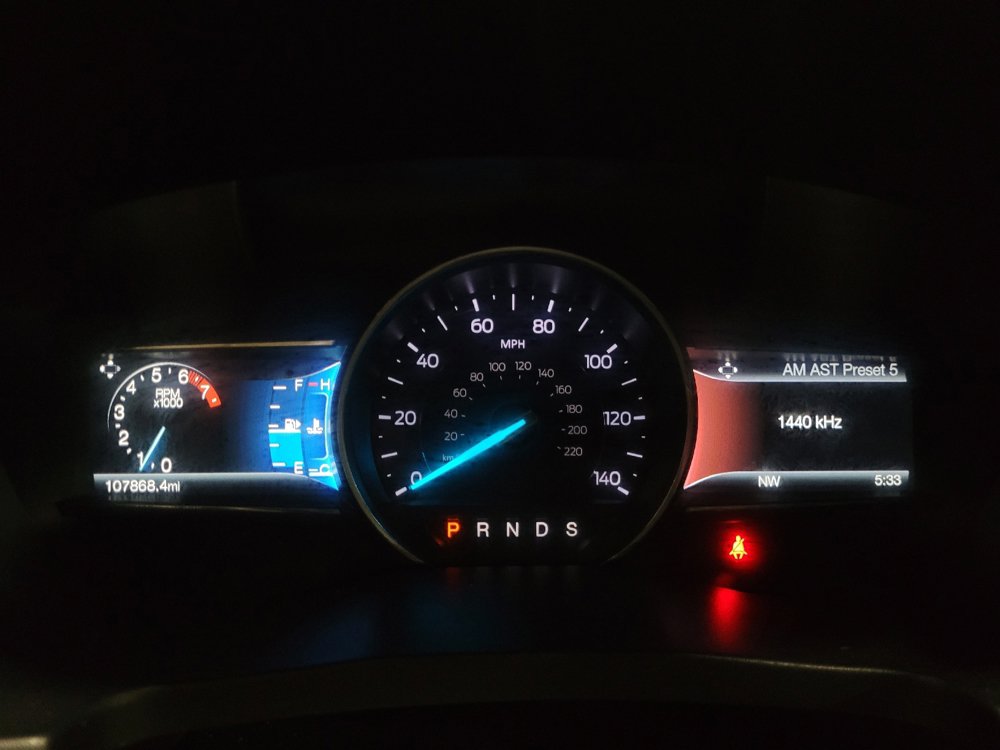 Used 2017 Ford Explorer XLT w/ Equipment Group 202A FWD image 23