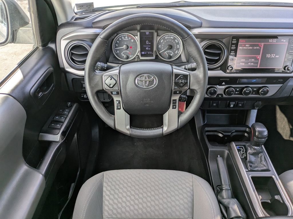 Used 2022 Toyota Tacoma SR5 image 17