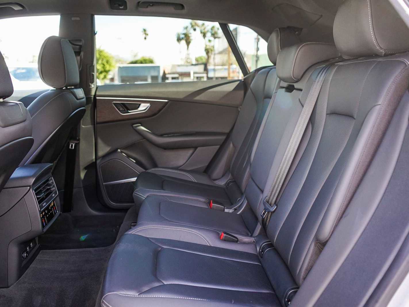 Used 2019 Audi Q8 Premium Plus image 18