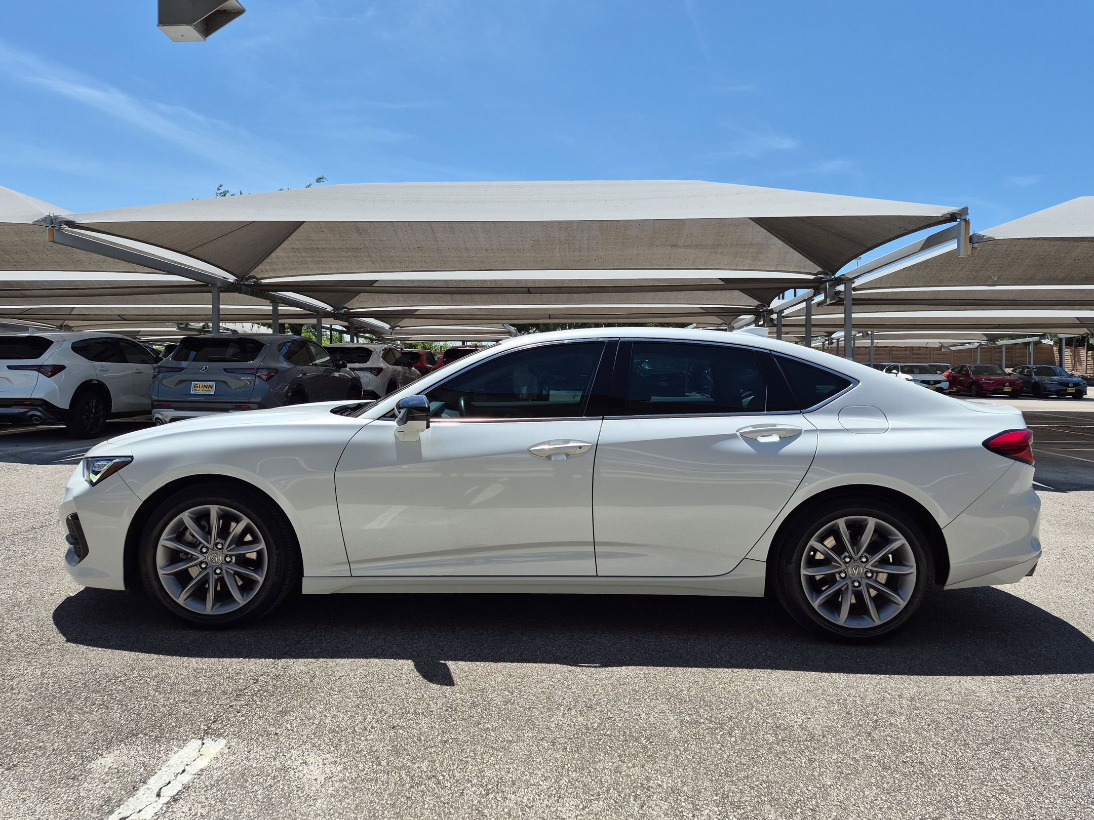 Used 2023 Acura TLX FWD image 7