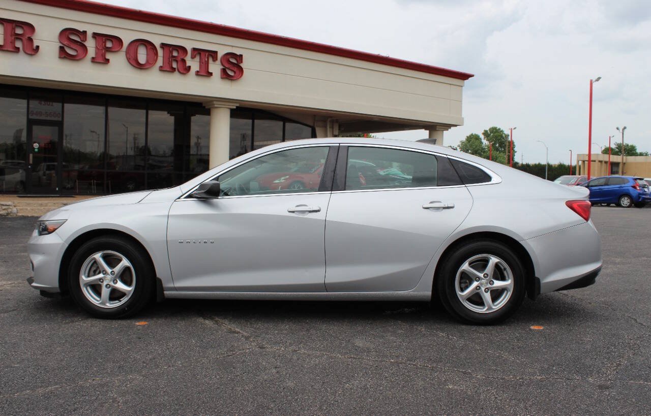 Used 2018 Chevrolet Malibu LS w/ LPO, Convenience Package 1 FWD image 6