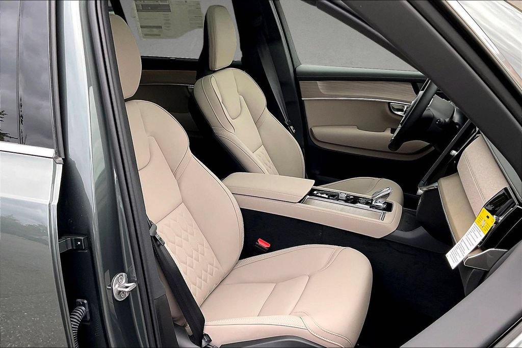 New 2027 Volvo XC90 B6 Plus AWD/4WD image 12