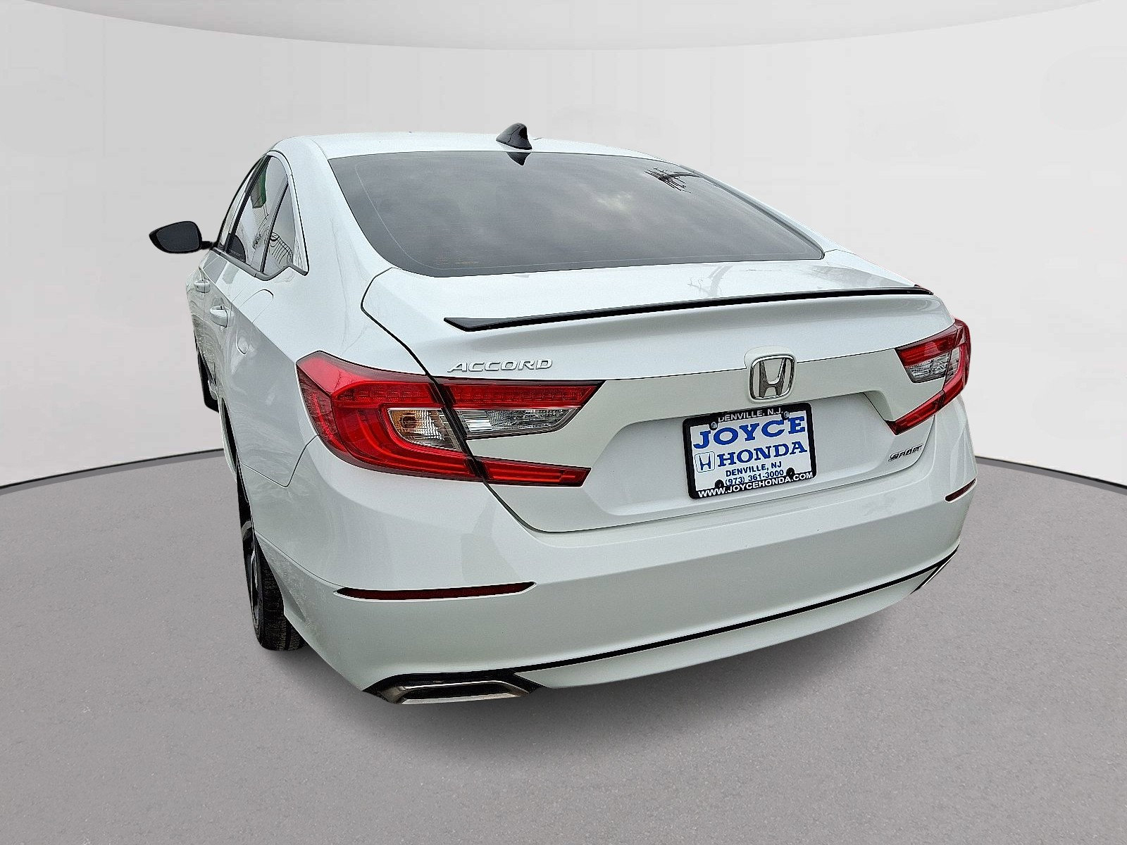 Certified 2022 Honda Accord Sport image 8