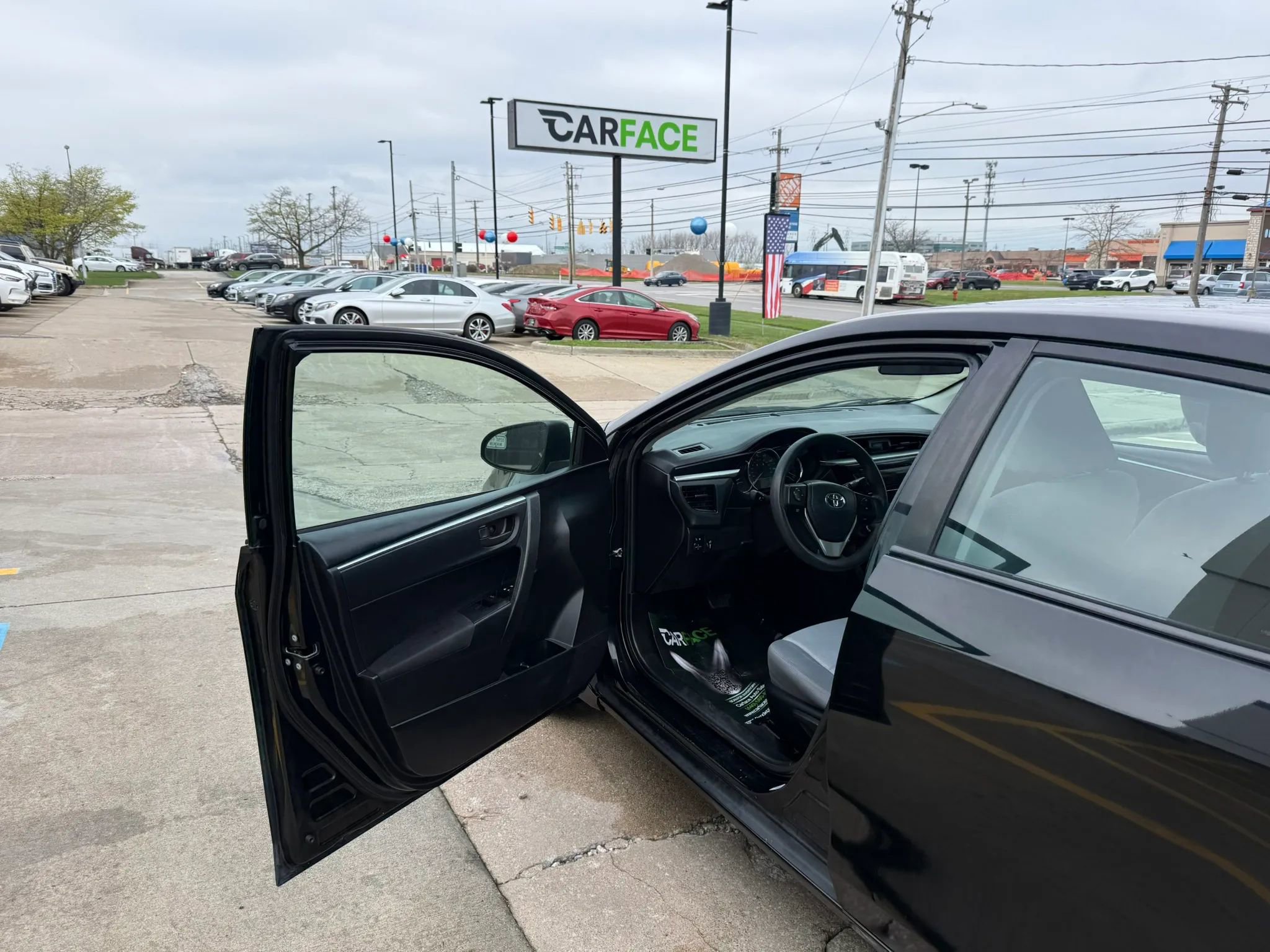 Used 2014 Toyota Corolla L FWD image 15